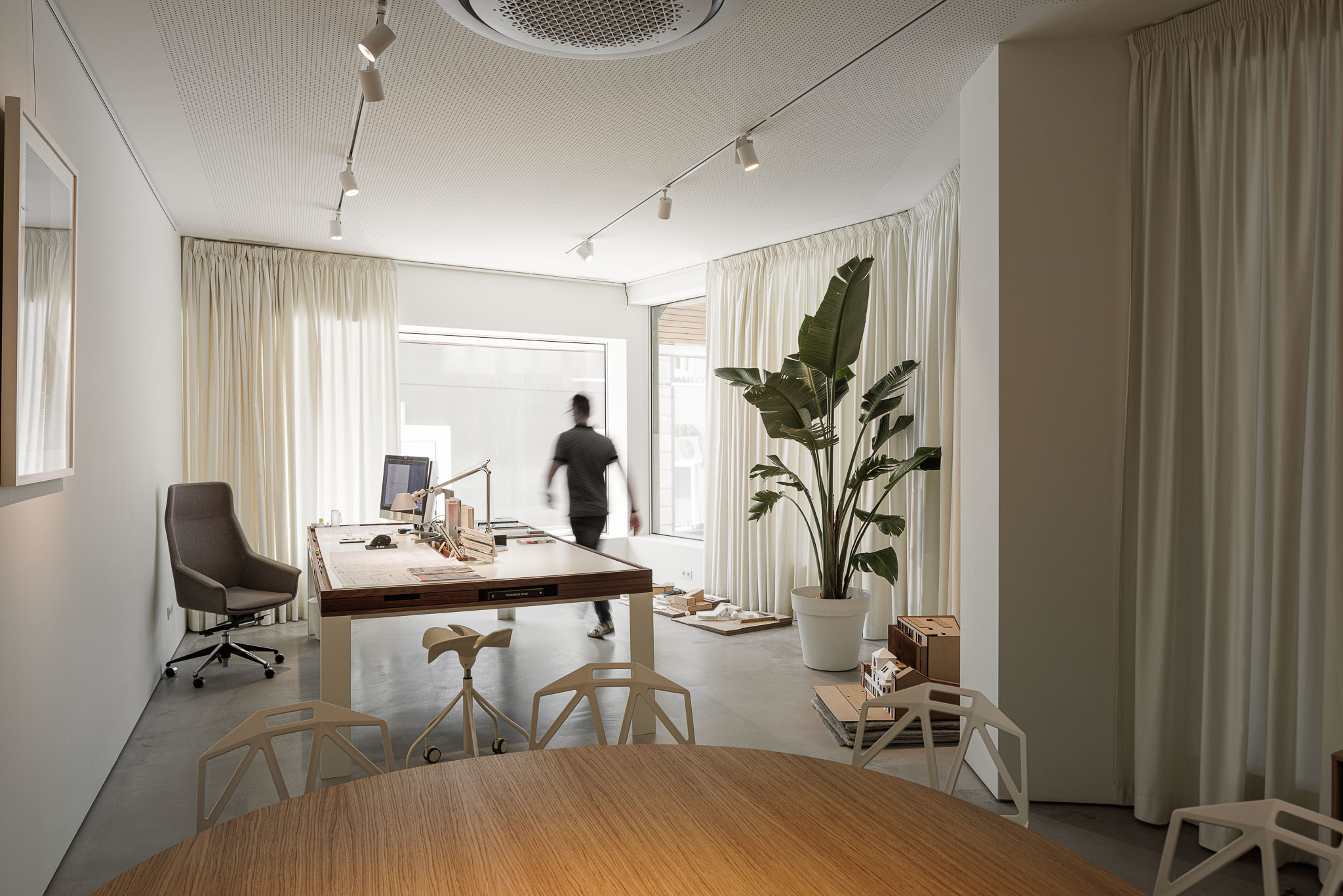 Atelier Paulo Martins Arquitectura em Aveiro e fotografias de Iv