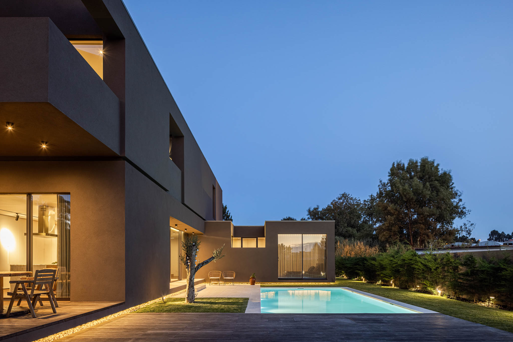 Casa Madalena com arquitectura Paulo Martins e fotografias de Iv